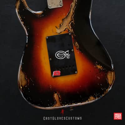 Fender Stratocaster Sunburst HSS Heavy Aged Relic by East Gloves Customs image 15