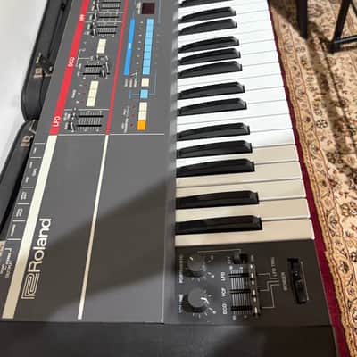 Roland Juno-106 61-Key Programmable Polyphonic Synthesizer 1984 - 1985 - Black image 3