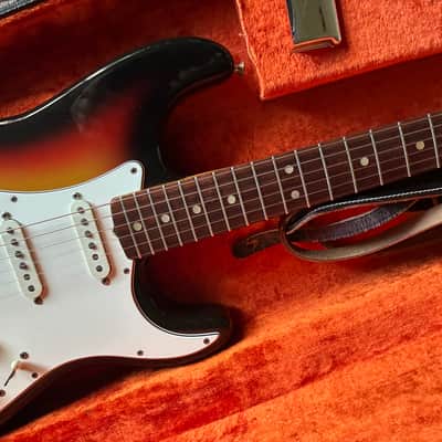 Fender Stratocaster Rosewood Fretboard 1967 - Sunburst image 4
