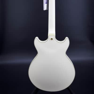 Ibanez AMH90-IV Artcore Expressionist Ivory image 10