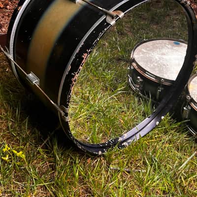 Kent 3pc Drum Kit in Black/Gold Duco 1950’s image 3