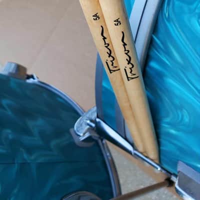 Trixon Luxus 3pc Drum Set 1960’s  - Aquamarine Satin Flame image 18