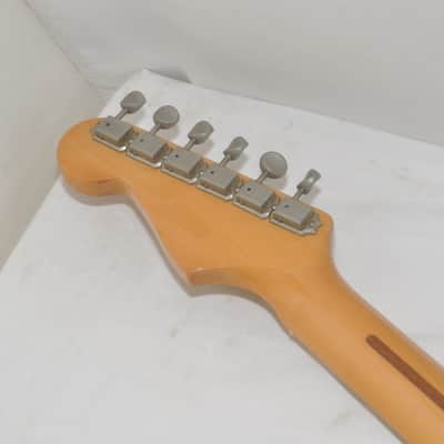 Fernandes FST-70 Stratocaster Electric Guitar Ref No 7036 image 12