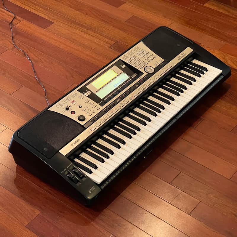 Yamaha PSR-740 Professional Workstation Arranger Keyboard | Reverb