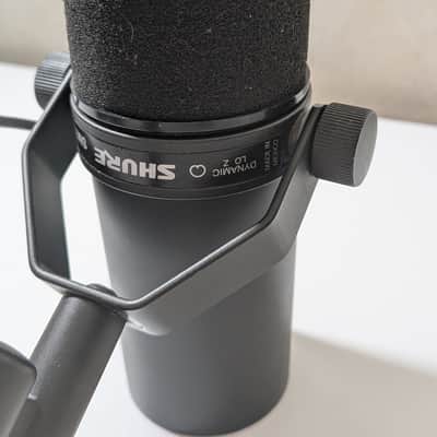 Authentic Shure SM7B Dynamic Microphone Cardiod Black Complete with Accessories image 6