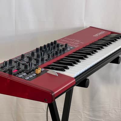 Nord Lead 4 49-Key 20-Voice Polyphonic Synthesizer 2013 - 2020 - Red