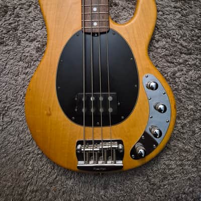 Ernie Ball Music Man StingRay 4 H with Maple Fretboard 1991 - 1998 - Natural image 2