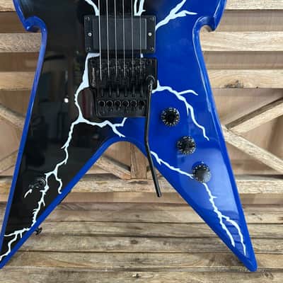 Firefly Warhammer Pro 2025 - Lightning bolt image 5