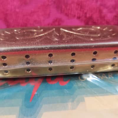 Immagine Ultra Rare Maya Japan "Quick-Change" Tailpiece T-1 - NOS – Floral Engraved – 70s/80s Vintage - 4