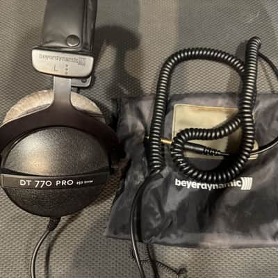 Beyerdynamic DT 770 Pro 250 Ohm 2010s - Black image 2