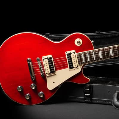 Gibson Les Paul Classic 2022 - Transluscent Red image 2