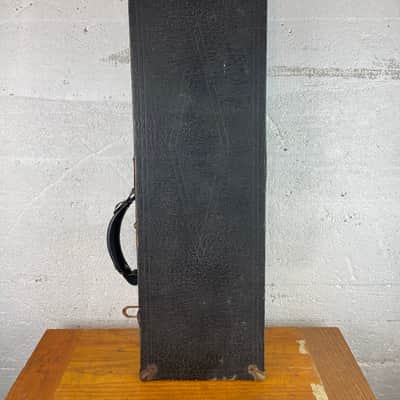 Rickenbacker Frying Pan Lap Steel 1930 - with original case image 12