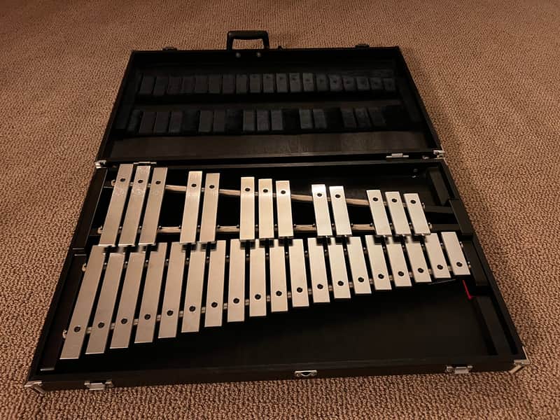 Yamaha YG-1210 Professional 2.5-Octave Glockenspiel – Made in Japan image 1