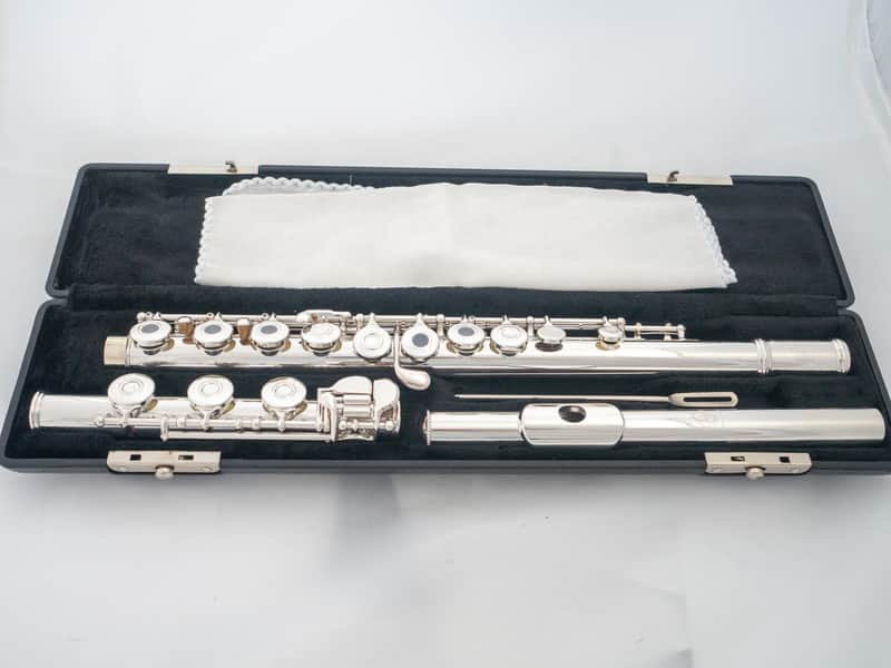 Gemeinhardt 30SHB Intermediate Flute with Solid Silver Headjoint *Cleaned & Serviced image 1