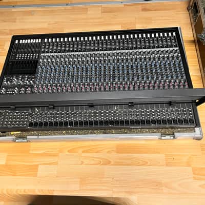 Mackie 32.8 + 32 Channel + Meterbridge 8 Channel mixing console + case 1990 image 6