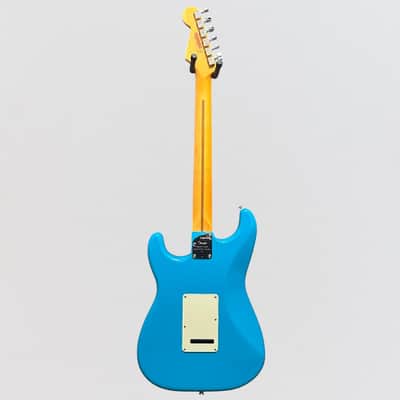 Fender American Pro II Stratocaster USA Electric Guitar 2024 - Miami Blue image 7