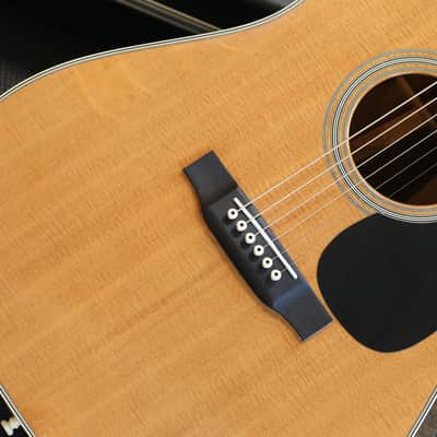 2010 Martin D-35 Dreadnought Acoustic Guitar Natural + OHSC image 4
