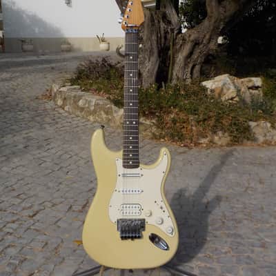 Fender Stratocaster Richie Sambora Signature 1995 image 2