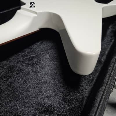 Epiphone '84 Explorer-EX - Alpine White - Modded image 13