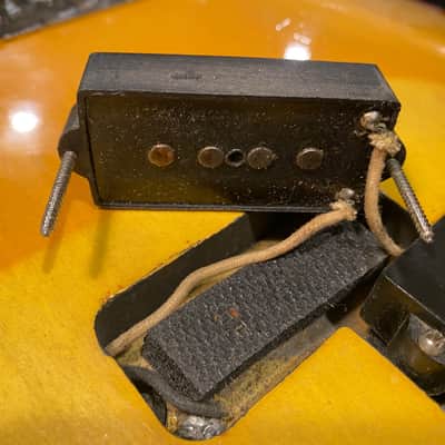 1963 Fender Precision Bass with Rosewood Fretboard - Sunburst Finish image 14
