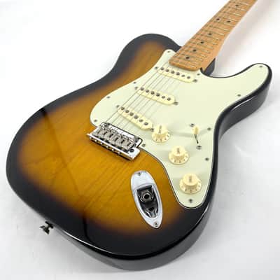 2017 Fender Parallel Universe Strat-Tele Hybrid – Limited Edition – 2-Tone Sunburst image 2
