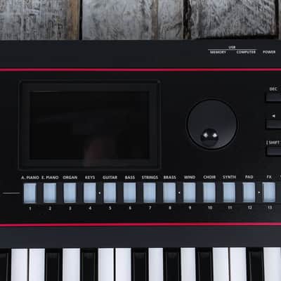 Roland JUNO-D6 Synthesizer 61 Key Velocity Sensitive Keyboard with Synth Action image 6
