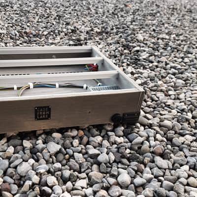 9U Eurorack Case Powered, 84 or 104 hp, modular synthesizer image 11