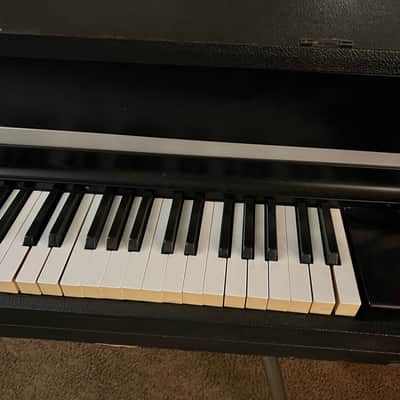 Yamaha CP-70B Electric Grand Piano image 10