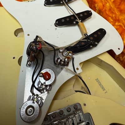 Fender American Vintage Reissue '57 Stratocaster 1987 - Vintage white image 15