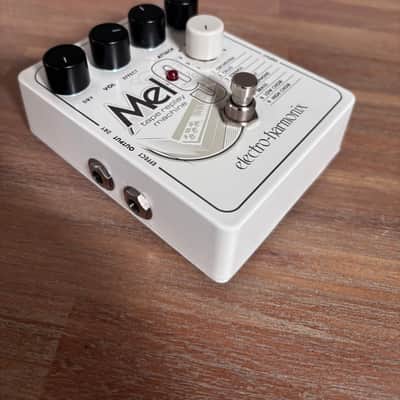 Electro-Harmonix Mel9 Tape Replay Machine 2016 - Present - White image 7