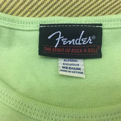 910-3000-471 Fender Lime Green Womens Junior Logo Tee Size Medium image 3