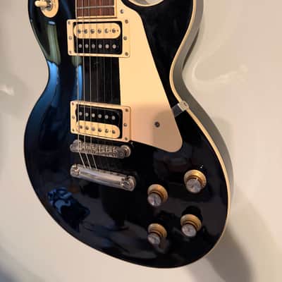 Gibson Les Paul Classic 2021 - Ebony image 4
