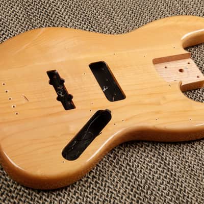 Squier Vintage Modified 70's Jazz Bass BODY image 2
