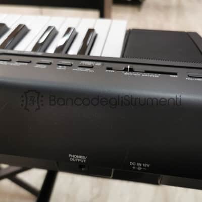 Yamaha NP30 Black Digital piano 76 semi-weighted keys image 4