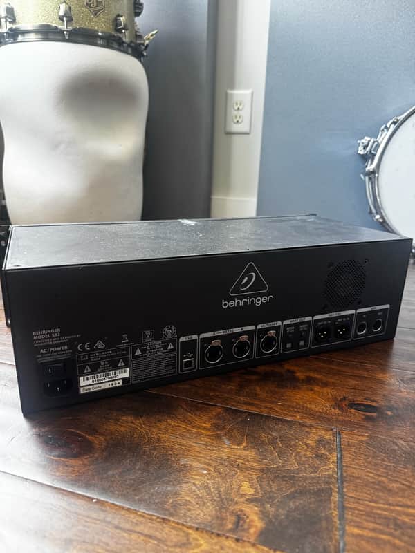 Behringer S32 Digital Snake IO Box 32 Preamps 16 Outputs
