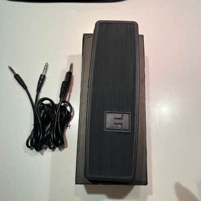 Electro-Harmonix Dual Expression 2017 - Present - Black image 7