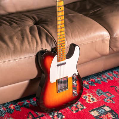 Fender Custom Shop '58 Telecaster Journeyman Relic in Wide-Fade 3-Color Sunburst image 2