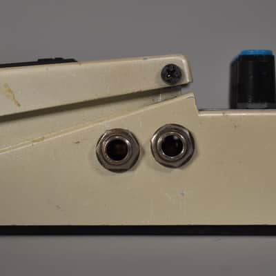 Boss DD-3 Digital Delay Effect Pedal White Taiwan image 7