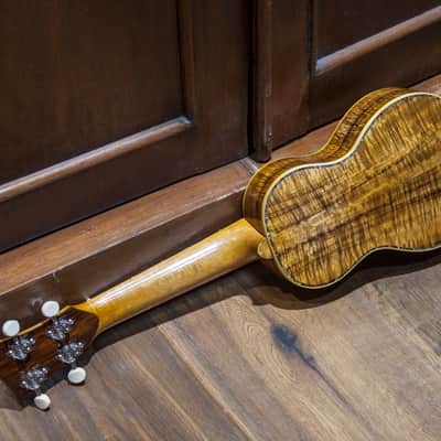 fvguitars Soprano Ukulele Master Koa - handmade image 7