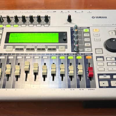 Yamaha AW16G  16-Track Digital Multitrack w OG adapter image 2