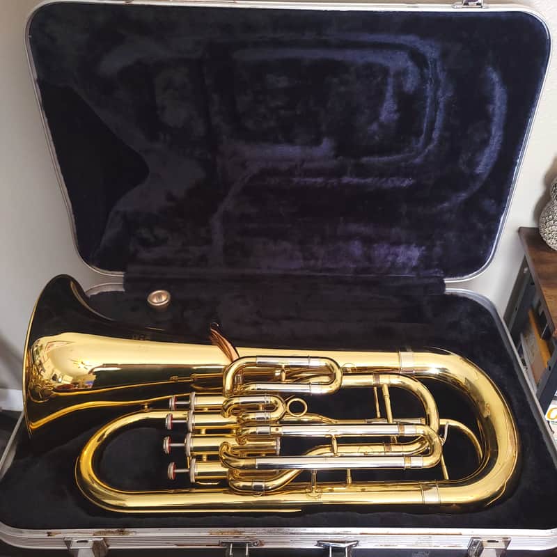 Eastman EEP-421 ~2010s - Yellow Brass image 1