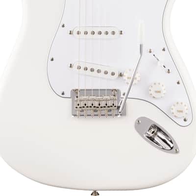 Fender Player II Stratocaster FSR Limited Edition Electric Guitar, Maple Fingerboard, Polar White