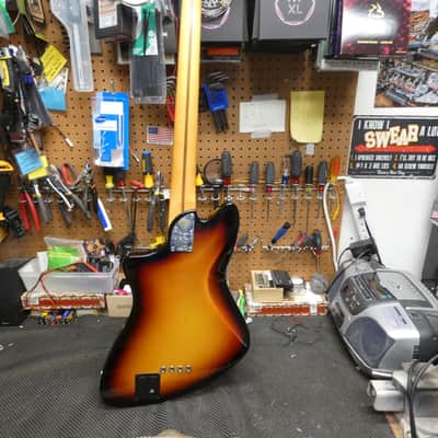 Fender Meteora American Ultra II 2024 - Sunburst image 6