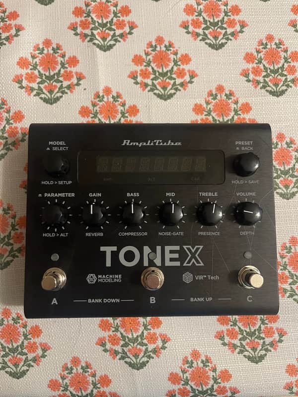 IK Multimedia ToneX Pedal 2023 - Present - Black image 1