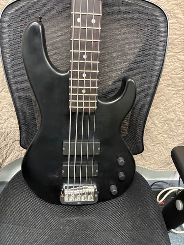 G&L L-5500 1994 - Black image 1