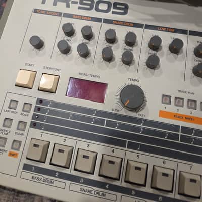 Immagine Roland TR-909 Rhythm Composer - 5