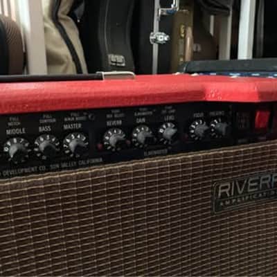 Rivera Custom - Red image 4