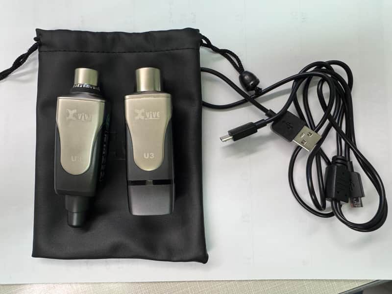 Xvive U3 Wireless Microphone System 2010s - Black image 1