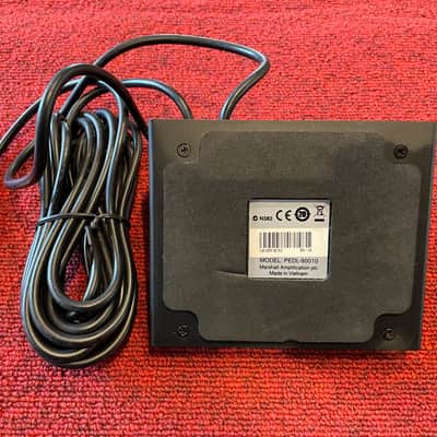 Marshall PEDL-90010 2-Button FX Amp Footswitch 2010s - Black image 2