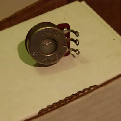 CTS 250K 350K branded Pot 1978 solid shaft NOS 500? K pot 1978 image 5